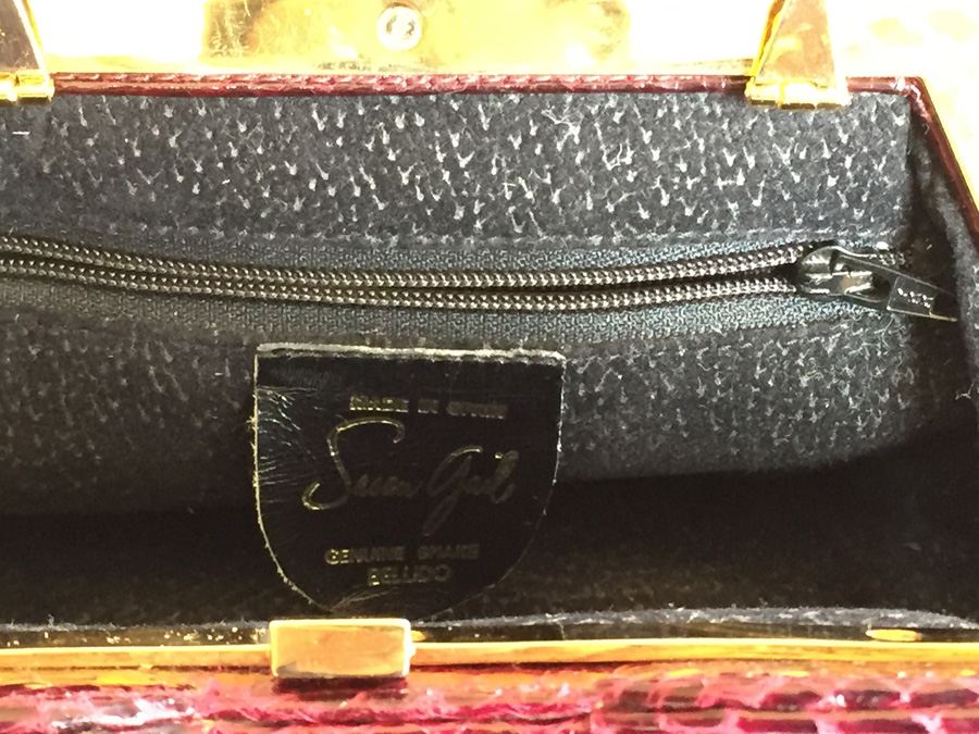 Susan Gail Genuine Snake Handbag [Photo 17]