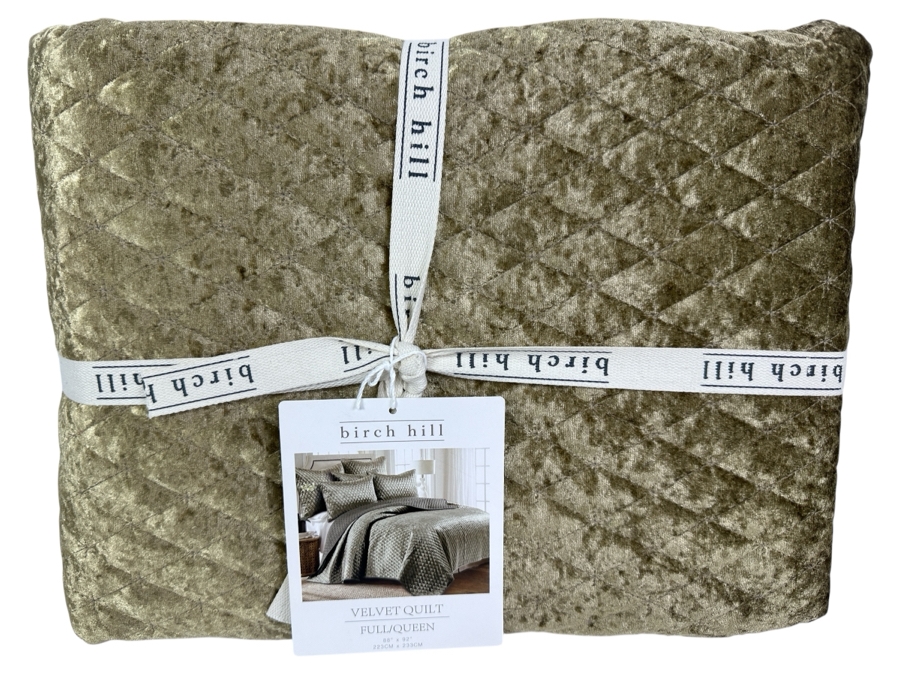 Just Added - New Birch Hill Velvet Quilt Full/Queen