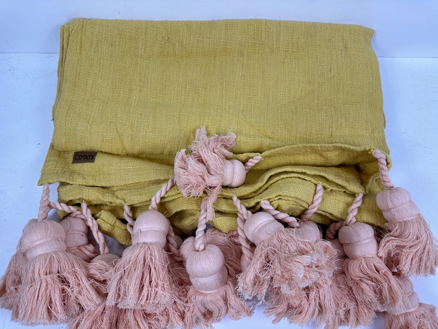 Just Added - New Kip & Co 100% Cotton Tassel Throw Designed In Melbourne / Made In India 180cm x 230cm Retails $175 [Photo 3]