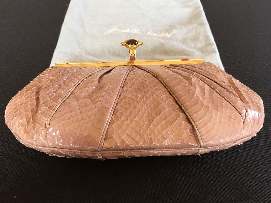 Judith Leiber Handbag with Dust Cover New York [Photo 10]