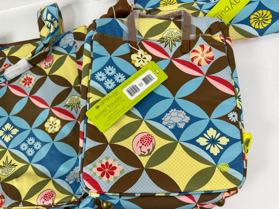 Just Added - New Amy Butler Sara Tote, Opal Fashion Bag, Sweet Traveler Ultimate Toiletry Bag and Carried-Away Everything Bag [Photo 6]