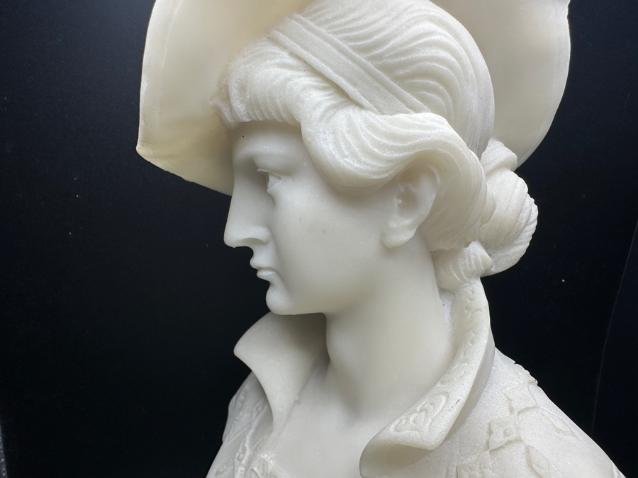 Carved Marble Bust Of A Woman 5.5W X 9.5H [Photo 5]