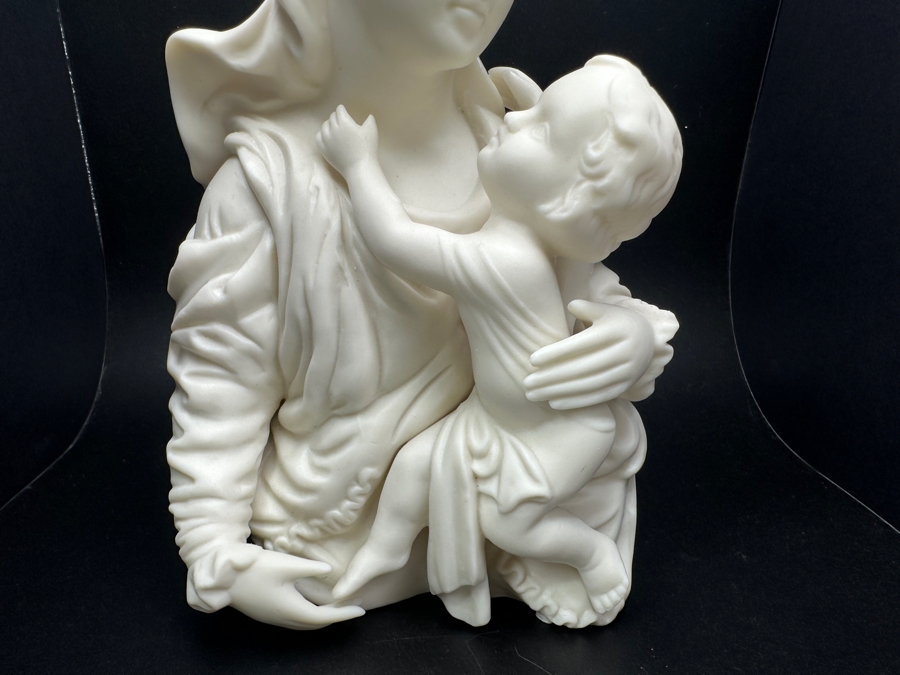 Madonna And Child Figurine 8'H [Photo 2]