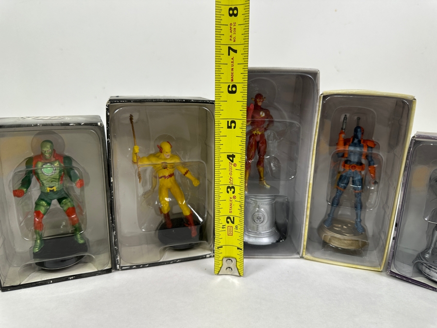 (5) DC Comics Figurines From The DC Chess Collection By Eaglemoss 5'H [Photo 11]