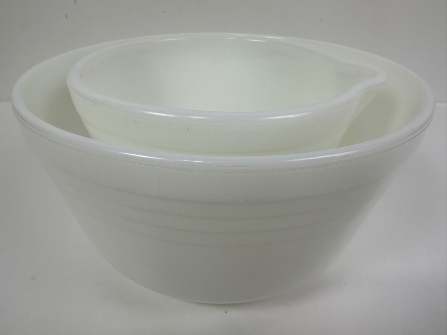 Just Added - Vintage Hamilton Beach Bowls Made in USA 8.5' and 6.5' [Photo 7]