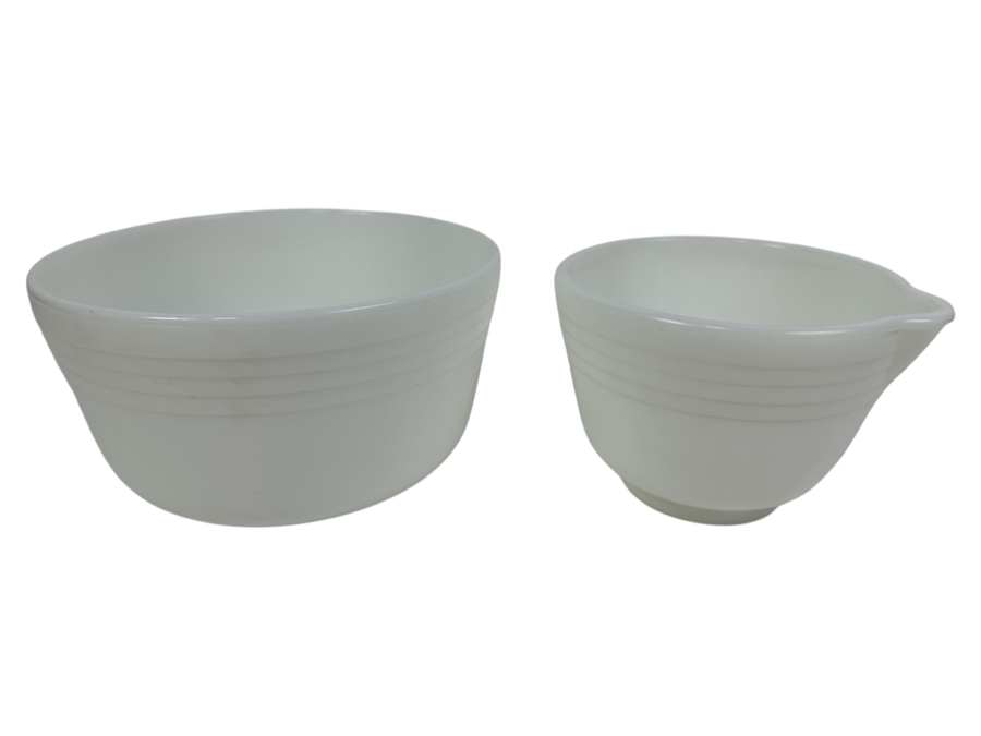 Just Added - Vintage Hamilton Beach Bowls Made in USA 8.5' and 6.5' [Photo 1]