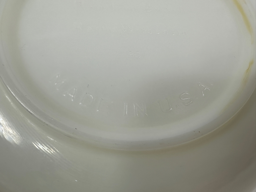 Just Added - Vintage Hamilton Beach Bowls Made in USA 8.5' and 6.5' [Photo 6]