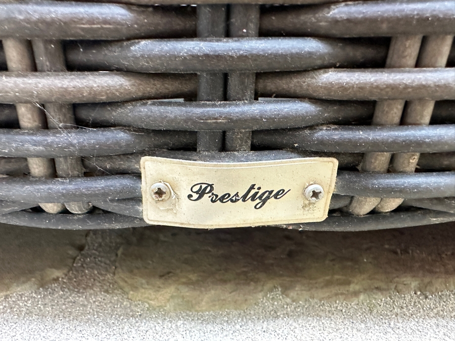 Prestige Furniture Synthetic Woven Wicker 2-Piece Sofa Corner Chairs 65.5'W x 32'D x 36'H [Photo 6]