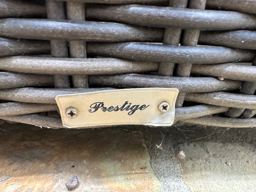 Prestige Furniture Synthetic Woven Wicker 2-Piece Sofa Corner Chairs 65.5'W x 32'D x 36'H [Photo 7]