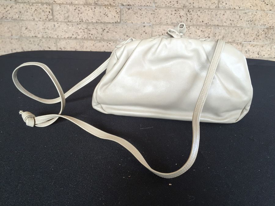 Etra Leather Handbag [Photo 1]