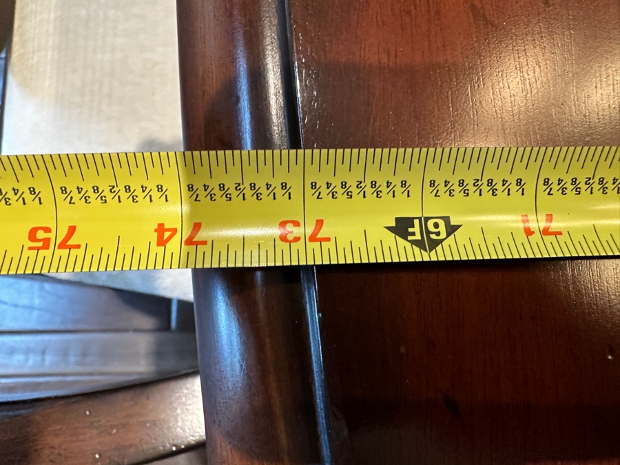 Lexington Home Dining Table And (8) Chairs 74L x 48W x 30H Plus (2) 20' Leaves [Photo 17]