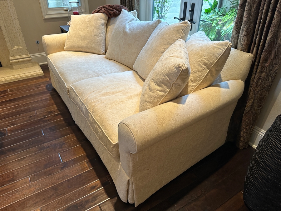 Macy's Modern Concepts Upholstered Sofa 84'W x 44'D x 34'H [Photo 4]