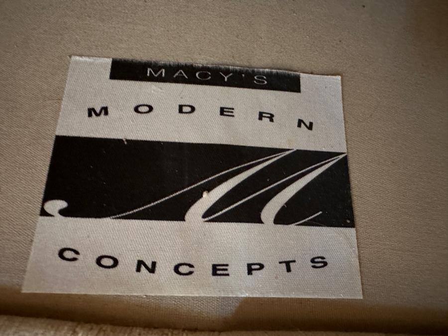 Macy's Modern Concepts Upholstered Sofa 84'W x 44'D x 34'H [Photo 5]