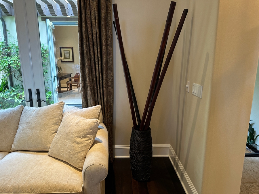 Woven Floor Vase with Large Decorative Bamboo Sticks 75'H [Photo 2]