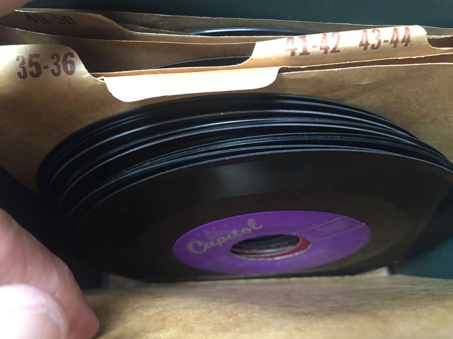 Green 45 Vinyl Record Carrying Tote with 45's [Photo 12]