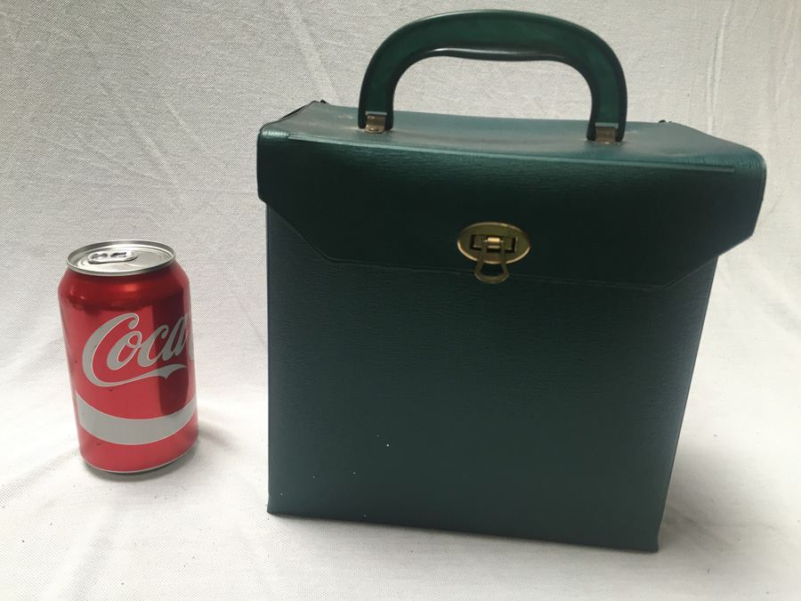 Green 45 Vinyl Record Carrying Tote with 45's [Photo 1]