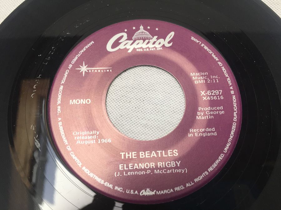 45 Vinyl Record Capital The Beatles X-6297 MONO Yellow Submarine / Eleanor Rigby [Photo 4]