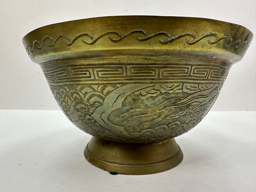 Vintage Chinese Footed Brass Jardiniere Bowl With Dragon Design 10.25'W X 5.5'H [Photo 3]