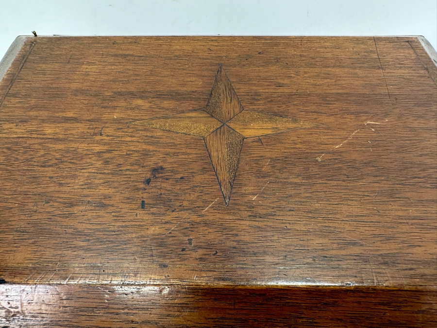 Vintage Wooden Box with Star Inlay Lockable No Key 12' x 5.5' [Photo 4]