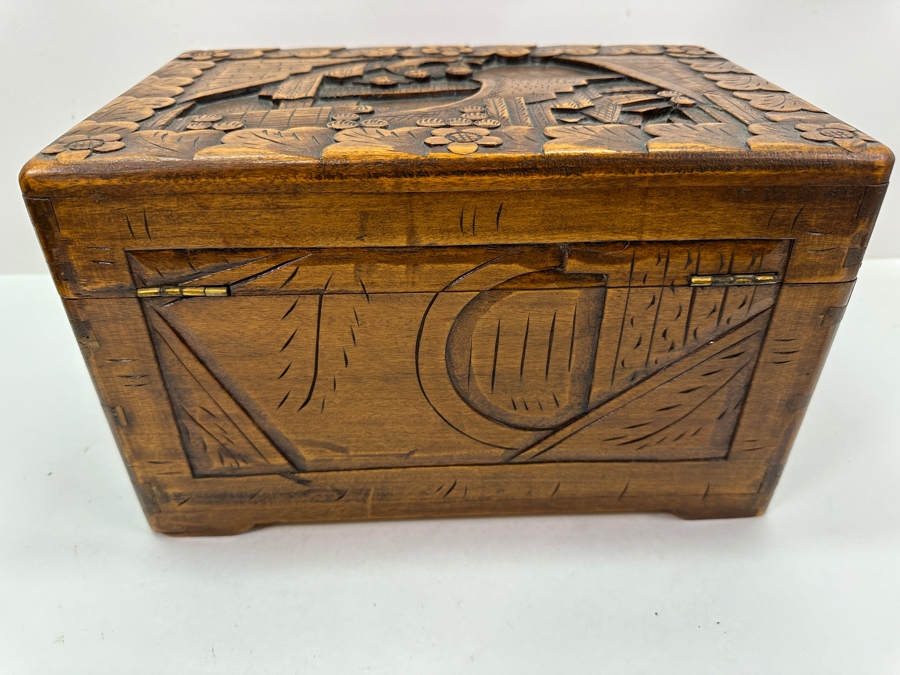 Vintage Hand Carved Chinese Box 12'W X 7.5'D X 7.5'H [Photo 8]