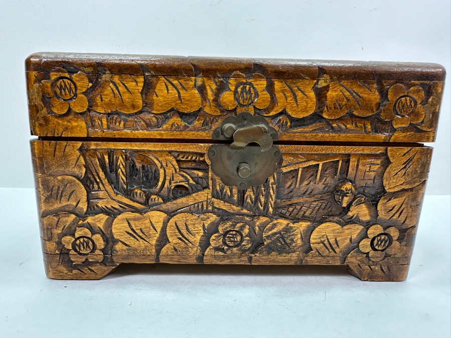 Vintage Hand Carved Chinese Box 10'W X 6'D X 5.5'H [Photo 4]