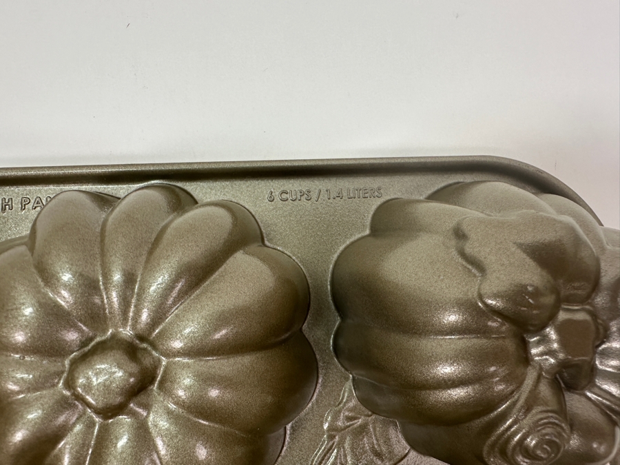 Set of (2) Vintage Nordic Ware Baking Molds 16' W [Photo 9]