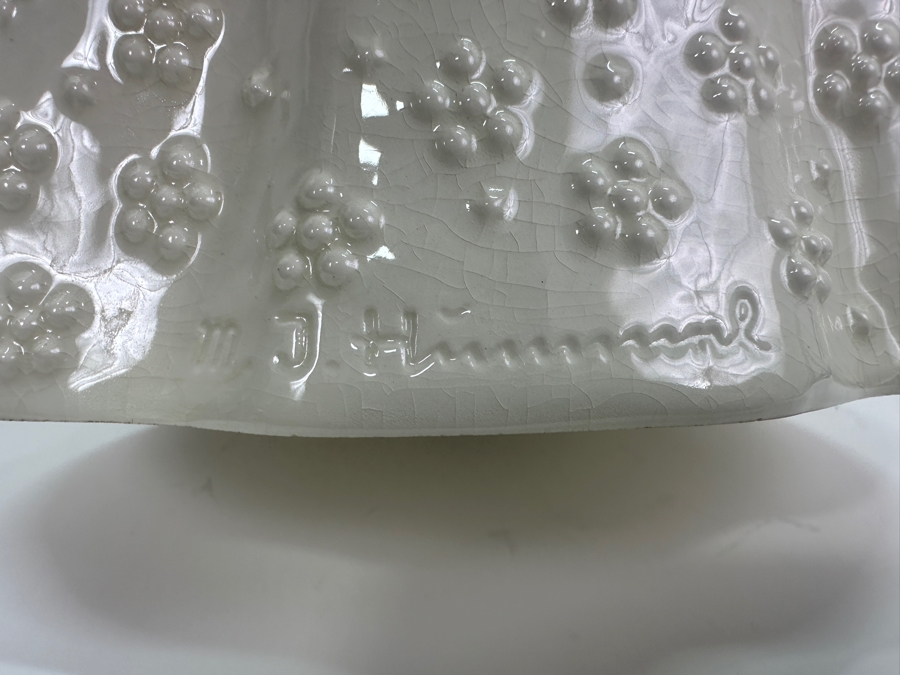 Hummel Flower Madonna German Porcelain Figurine 11' H [Photo 8]