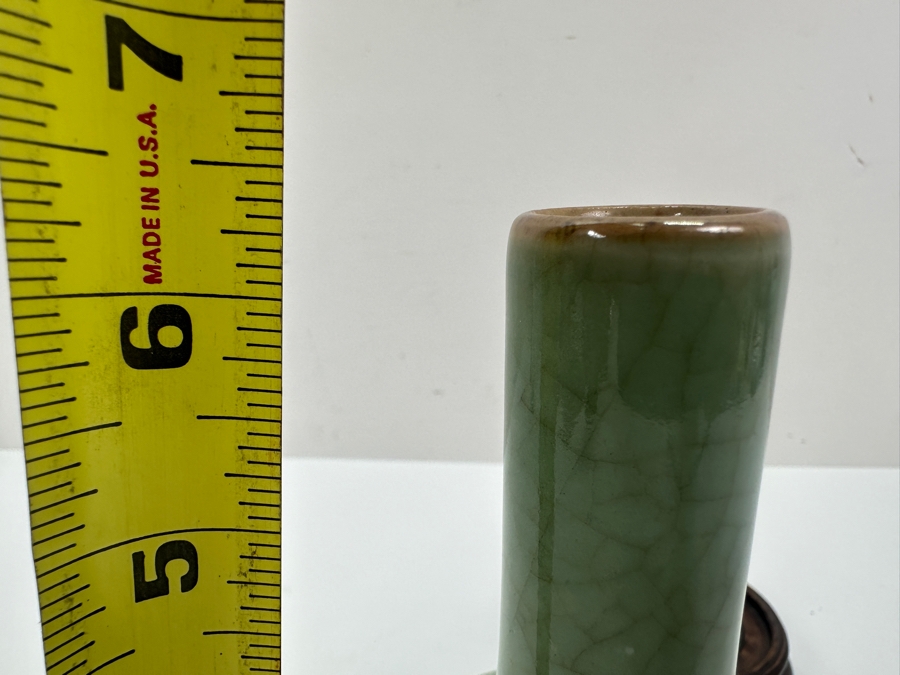 Vintage Chinese Green Porcelain Vase 6.5' H [Photo 5]