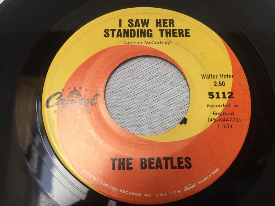 45 Vinyl Record Capital The Beatles 5112 I Saw Her Standing There / I Want To Hold Your Hand [Photo 2]