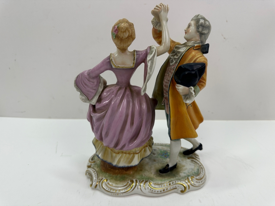 Vintage Hand Painted Italian Capodimonte Porcelain Figurine 8.5'H [Photo 6]