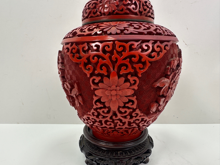 Vintage Chinese Hand Carved Cinnabar Lidded Jar With Wooden Stand 6.5'H [Photo 7]