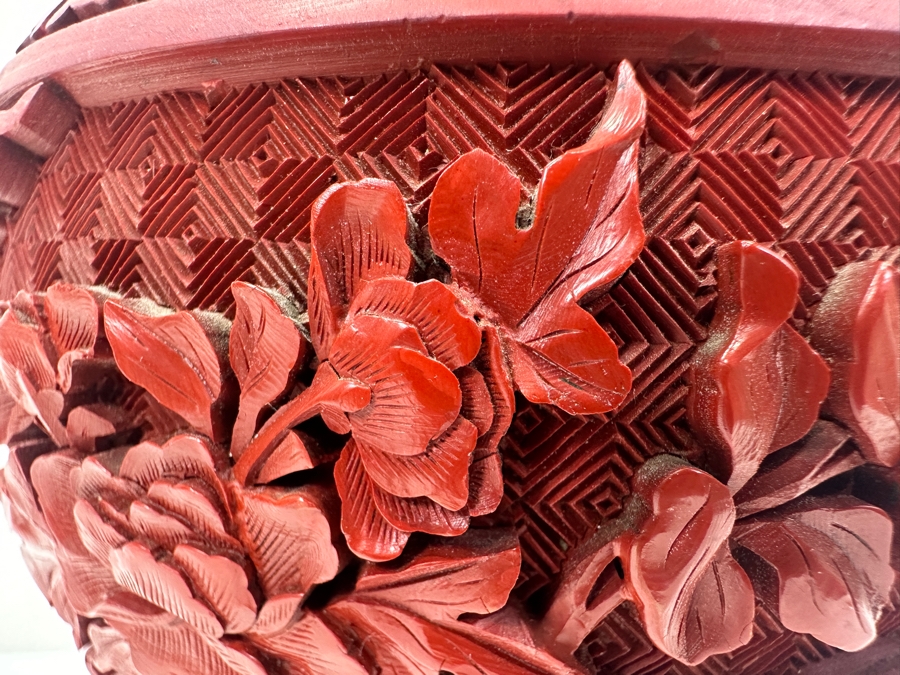 Vintage Chinese Hand Carved Cinnabar Lidded Jar With Wooden Stand 6.5'H [Photo 10]