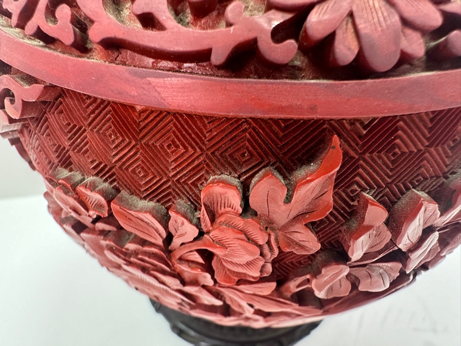 Vintage Chinese Hand Carved Cinnabar Lidded Jar With Wooden Stand 6.5'H [Photo 11]