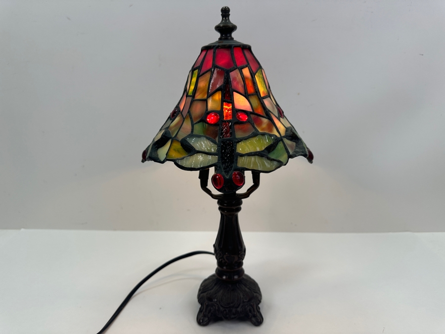 Tiffany Style Stained Glass Lamp With Dragonfly Design 13.5' H [Photo 4]