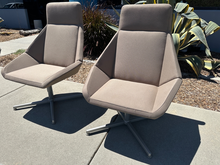 Pair Of Swivel Nios Lounge Armchairs By Arcadia Chair Company Retails $4,600 For Pair [Photo 4]