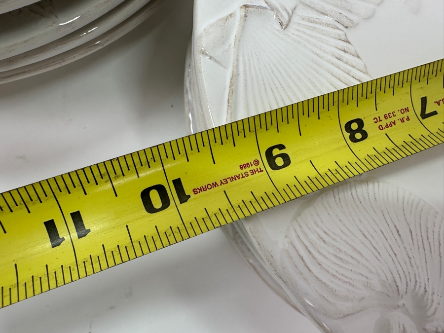 Zodax White Seashell Plates: (6) X 11.5' & (6) X 9.5' [Photo 7]