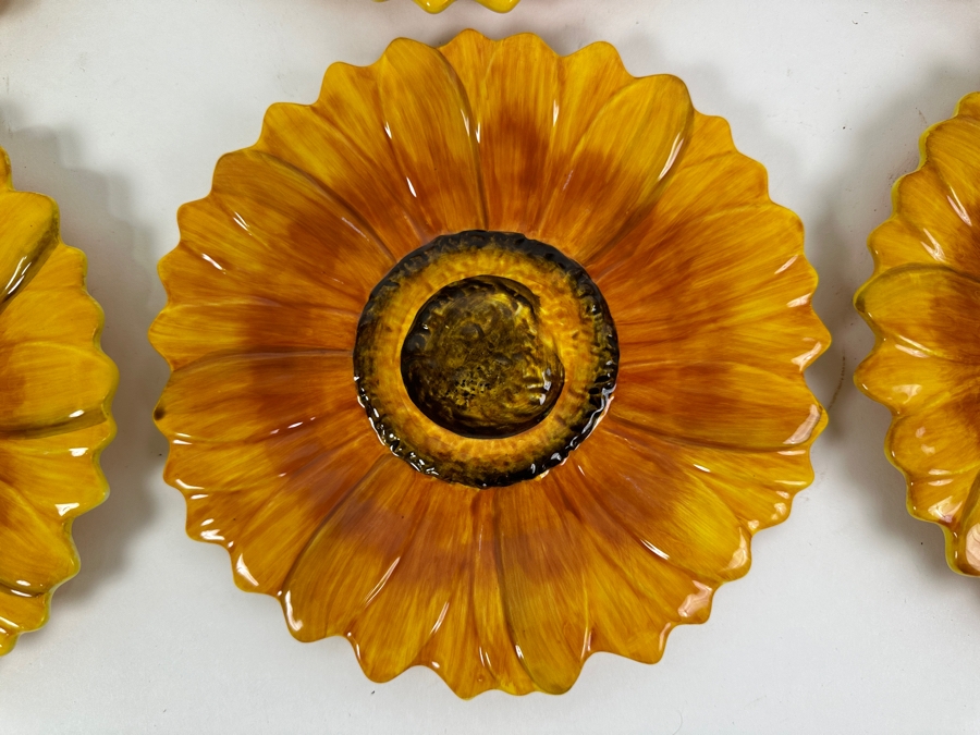 (6) 8' Sunflower Dishes By Tre Sorelle Studios [Photo 2]