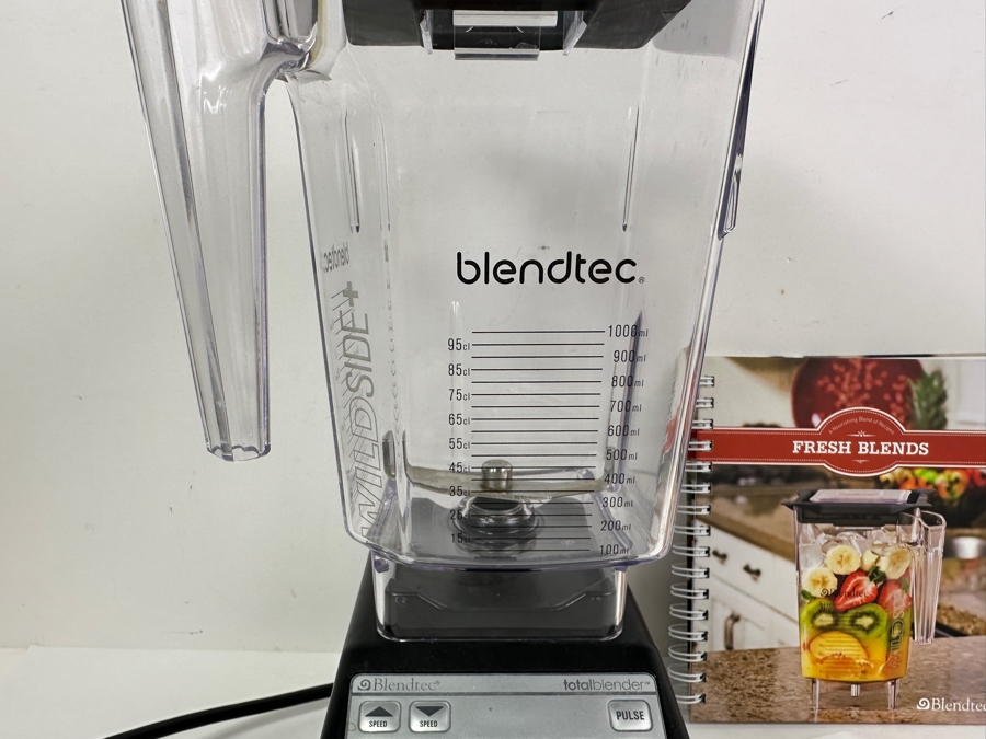 Blendtech ES3 Total Blender with Recipe Book and Manual [Photo 5]