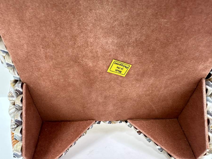 Applied Organic Shell Tissue Box 9W X 6.5D X 7H [Photo 7]