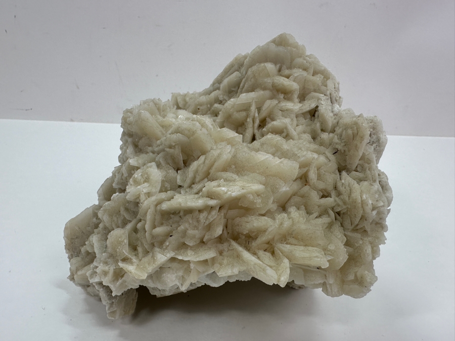 Desert Rose Selenite Cluster 7W X 5.5D X 4H 1,498g [Photo 4]
