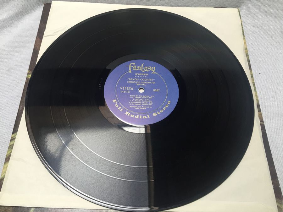 Vinyl Record 33 Fantasy Credence Clearwater Revival CCR Bayou Country 8387 [Photo 6]