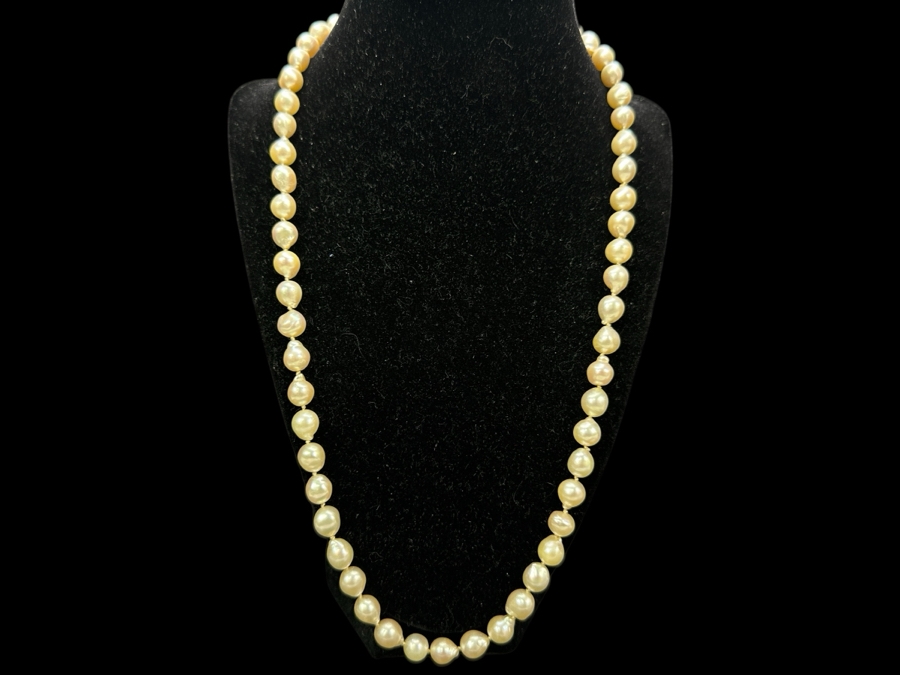 Vintage Pearl 22' Necklace With Silver Clasp