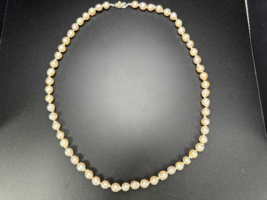 Vintage Pearl 22' Necklace With Silver Clasp [Photo 2]