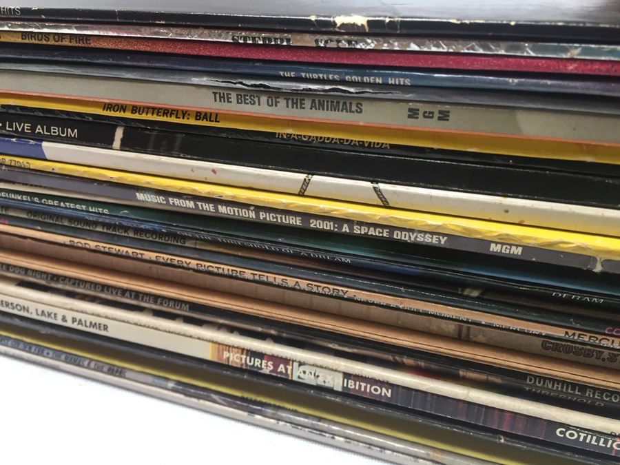 Lot of 33 Vinyl Records (Total of 30 Records in Lot) [Photo 6]