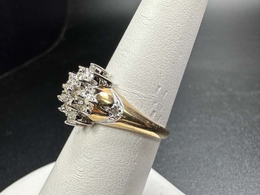 10k Gold Diamond Ring Set With (23) .01 Diamonds Est. .25cttw Size 7 3.6g Retails $600 [Photo 6]