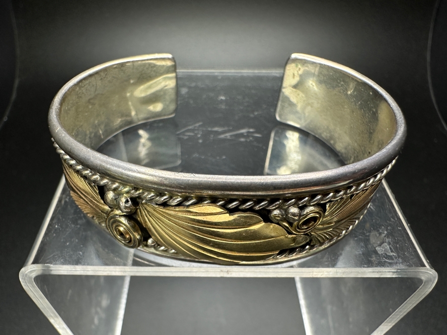 Signed Justin Morris Navajo Sterling Silver & 12k Gold Filled Cuff Bracelet 2 3/8' 33.4g [Photo 4]