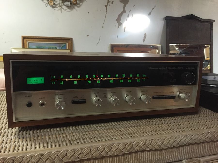 Sansui 2000X Stereo Tuner Amplifier - Very Highly Thought Of - Works Great [Photo 1]