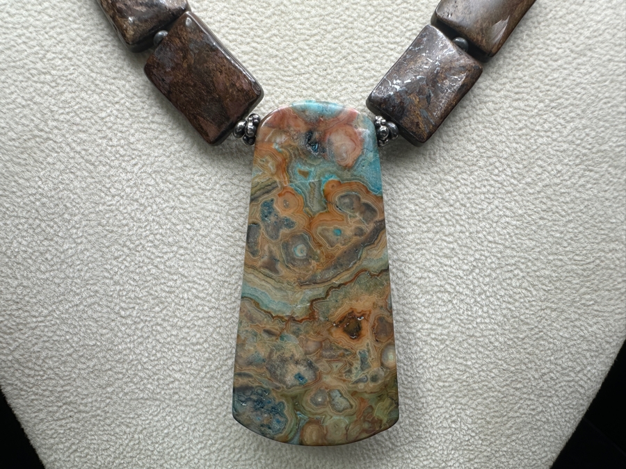 16' Polished Stone Bead Statement Necklace [Photo 2]