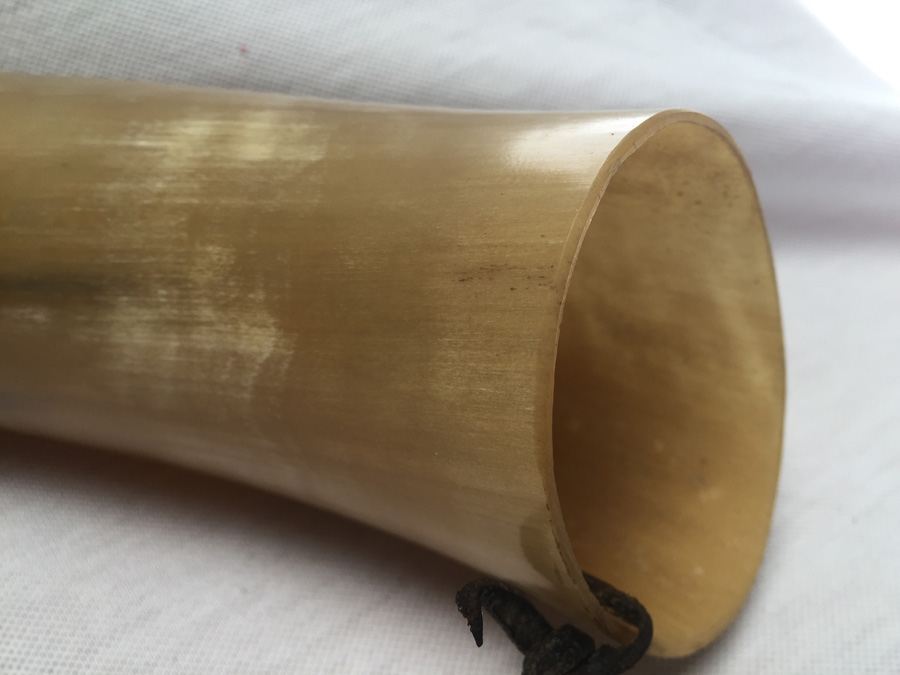 Vintage Hunting Horn with Leather Strap [Photo 4]
