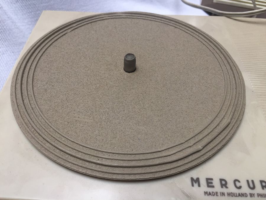 Mercury Portable Battery Powered Record Player Phonograph Made in Holland by Philips [Photo 9]